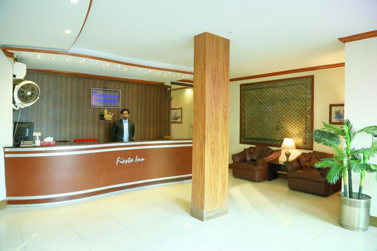 Fiesta Inn Hotel & Resorts ムルターン エクステリア 写真